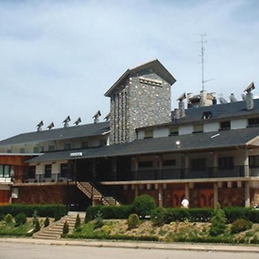 Olvega Hostal Los Infantes מראה חיצוני תמונה